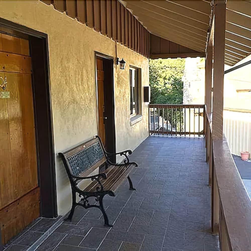 Miners Motel Jamestown Exterior foto